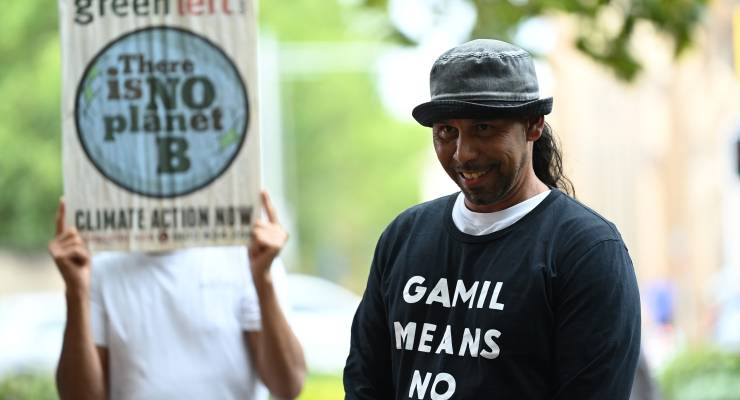 Gomeroi people and supporters protest against Santos' Narrabri gas project (Image: AAP/Bianca De Marchi)