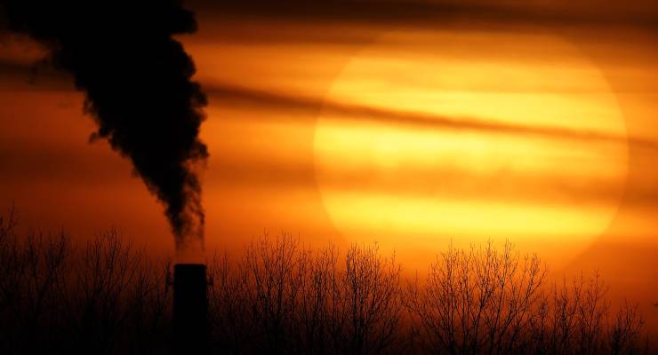 Emissions from a coal-fired power plant (Image: AP/Charlie Riedel)