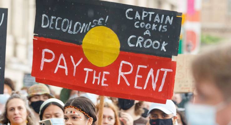 A Pay the Rent placard (Image: SIPA USA Joshua Prieto / SOPA Images)