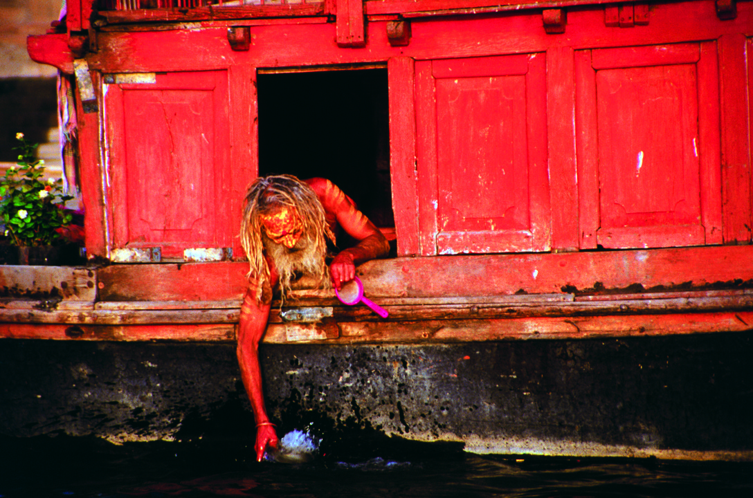 Varanasi, India (click to enlarge)